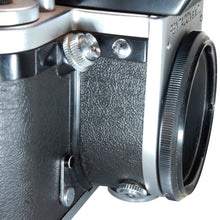 Load image into Gallery viewer, Pentax 67 lens to Pentacon Six camera (M68x1 female thread) mount adapter