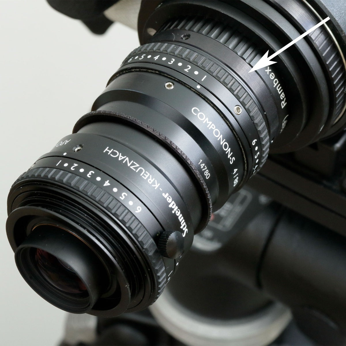 38mm clamp (V38) to M42x1 male thread adapter for Schneider Macro-Symmar