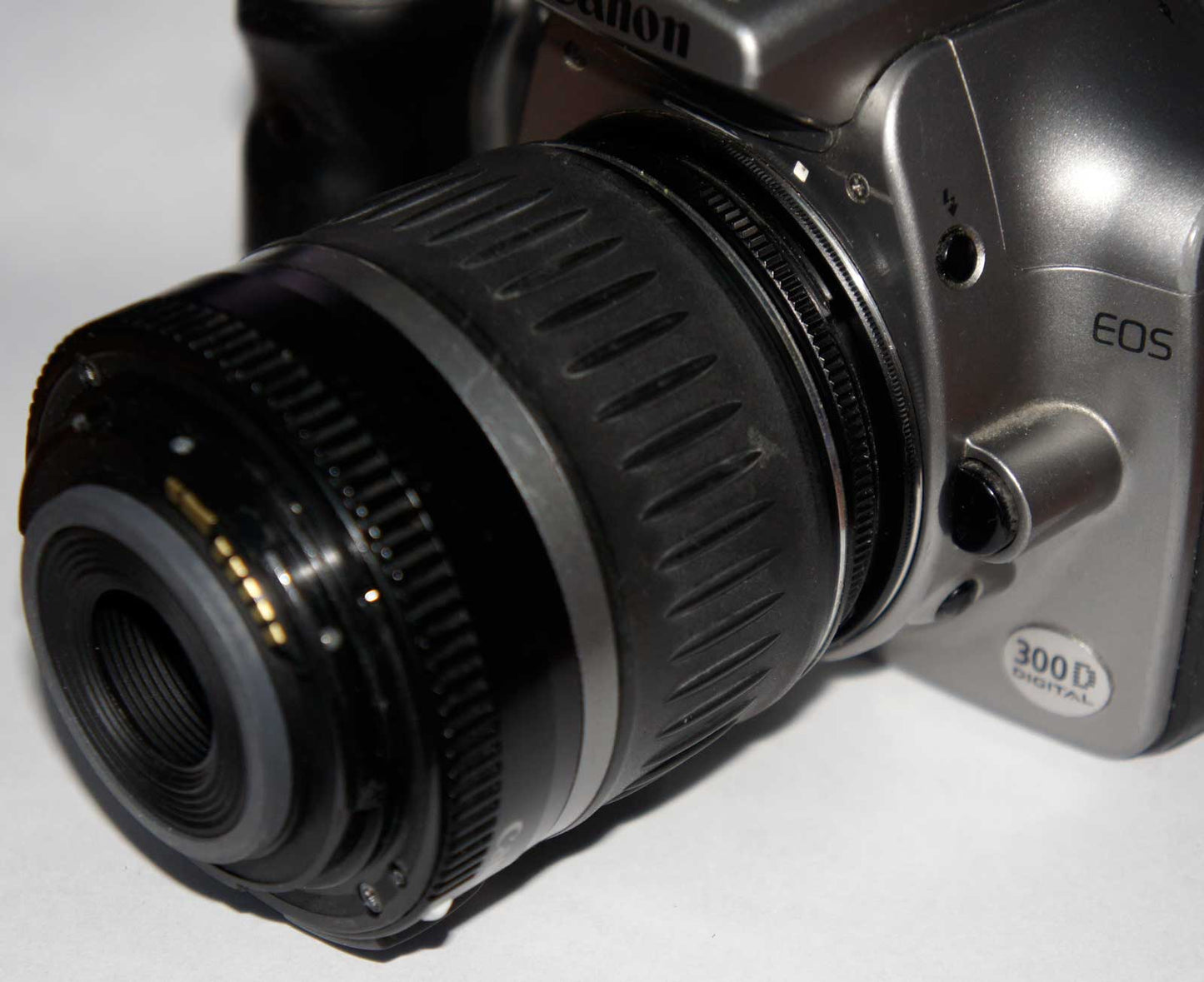 Reverse M58x0.75 to CANON EOS adapter