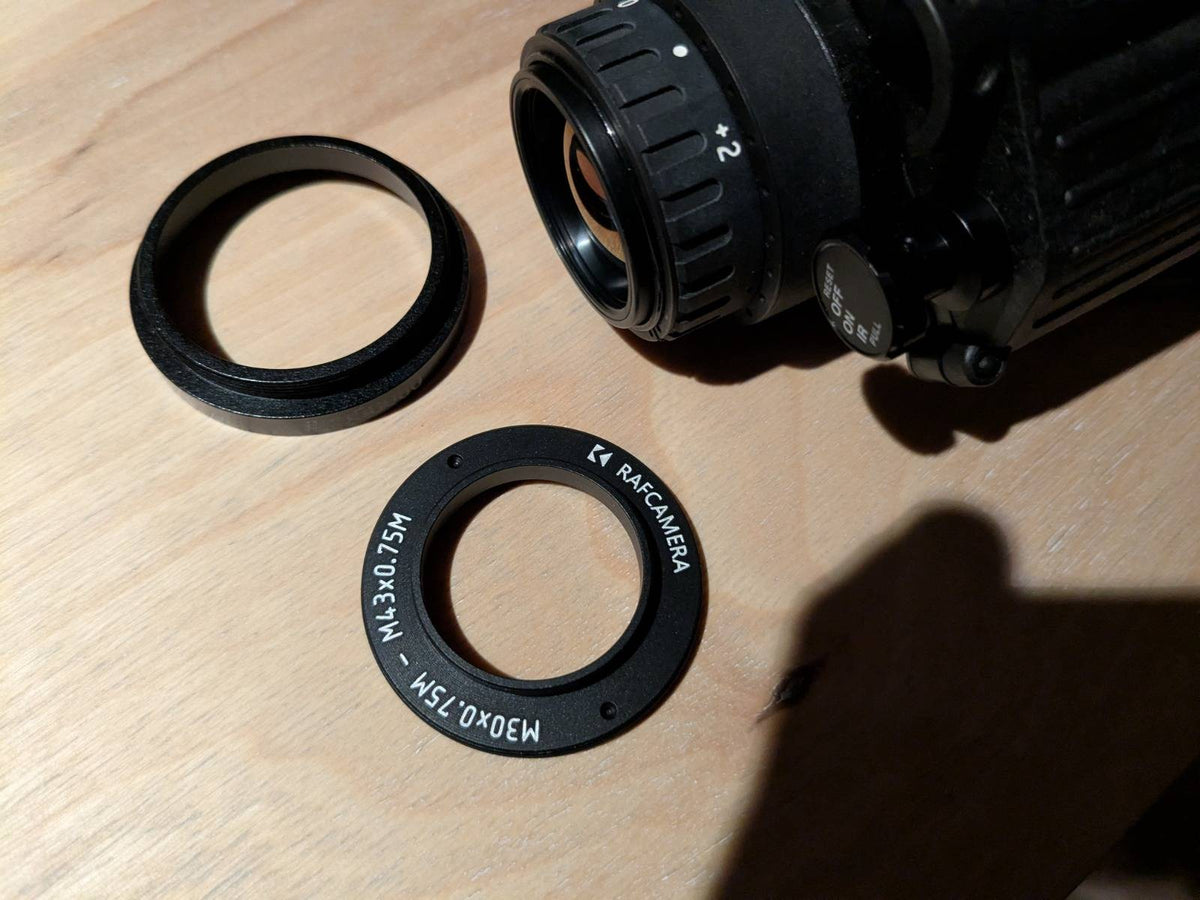 M30x0.75 male to M43x0.75 male thread adapter